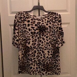 🐆NWOT Awesome Leopard Susan Graver Top Size Med Fun to Wear 🐆